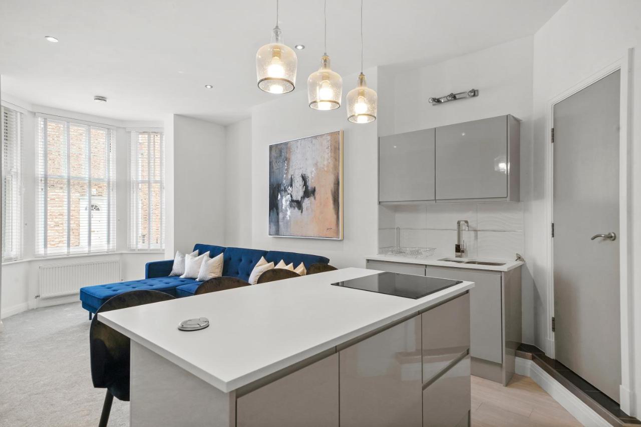 Vikings Duplex Apartment City Centre With Free Parking Йорк Екстериор снимка