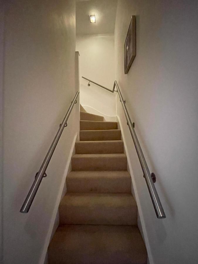 Vikings Duplex Apartment City Centre With Free Parking Йорк Екстериор снимка